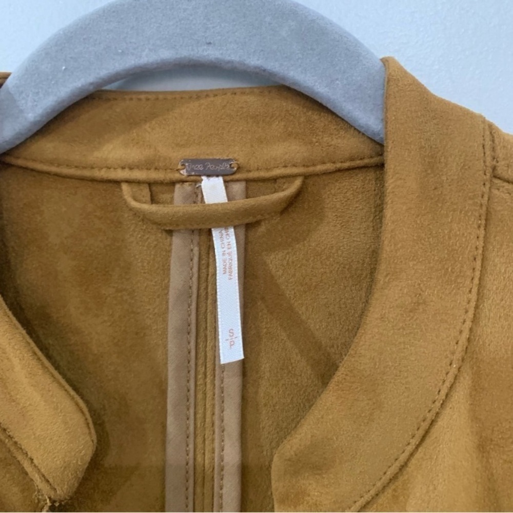 ✅ Free People Jacket Meadow Faux Suede in Sand Brown - Picture 9 of 12